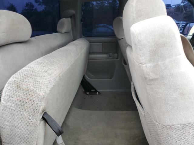 Photo 10 from auction – 1999 CHEVROLET SILVERADO with VIN 1GCEK19T3XE150944
