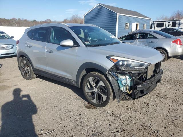 Photo 4 from auction – 2016 HYUNDAI TUCSON LIM with VIN KM8J3CA29GU171602