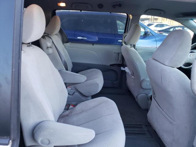 Photo 11 from auction – 2011 TOYOTA SIENNA LE with VIN 5TDKK3DC2BS030917