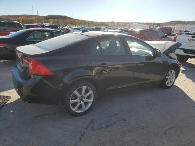 Photo 3 from auction – 2016 VOLVO S60 with VIN YV126MFJ0G2403418