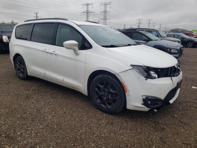 Photo 4 from auction – 2018 CHRYSLER PACIFICA T with VIN 2C4RC1FG4JR305906