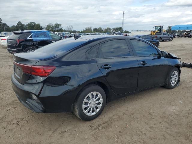 Photo 3 from auction – 2023 KIA FORTE LX with VIN 3KPF24AD4PE566063