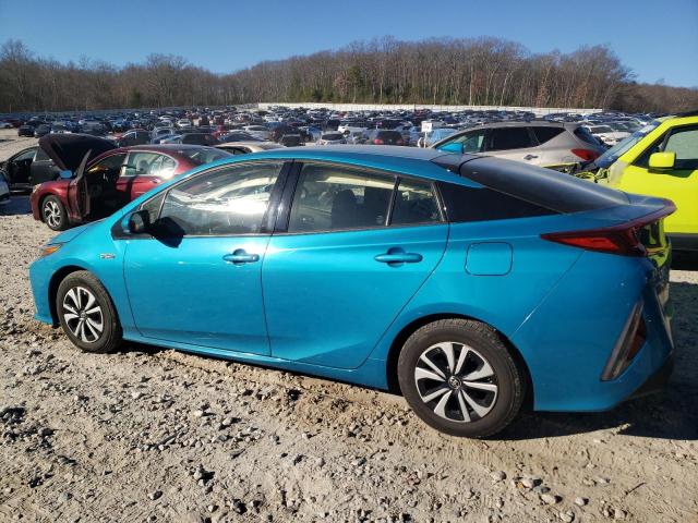 Photo 2 from auction – 2018 TOYOTA PRIUS PRIM with VIN JTDKARFP9J3096872