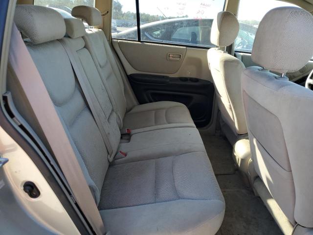 Photo 11 from auction – 2002 TOYOTA HIGHLANDER with VIN JTEGD21A520033001