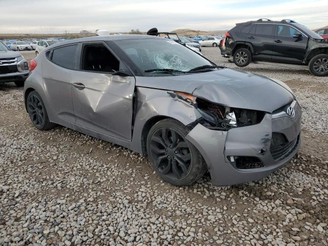 Photo 4 from auction – 2013 HYUNDAI VELOSTER with VIN KMHTC6AD2DU115105