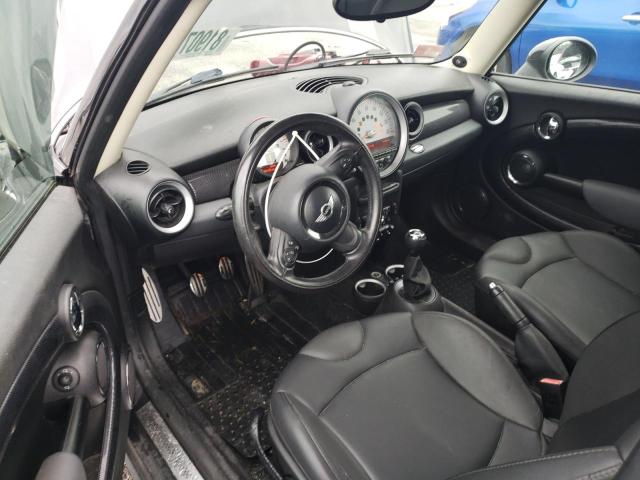 Photo 8 from auction – 2011 MINI COOPER S C with VIN WMWZG3C53BTY31308