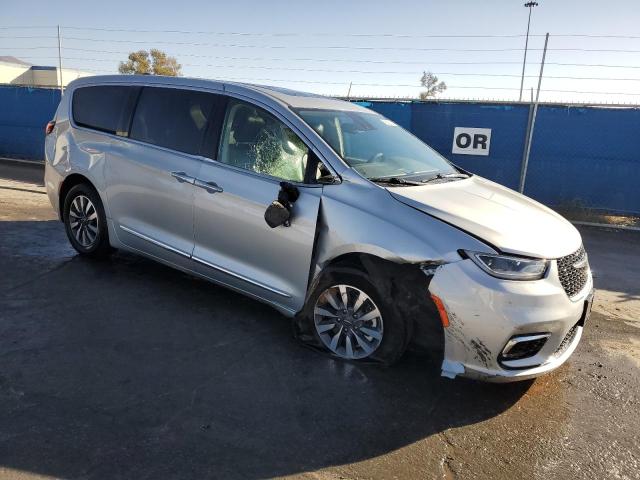 Photo 4 from auction – 2023 CHRYSLER PACIFICA H with VIN 2C4RC1S73PR618458