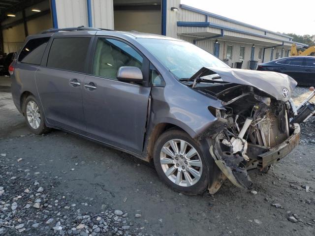 Photo 4 from auction – 2011 TOYOTA SIENNA XLE with VIN 5TDDK3DC0BS001506