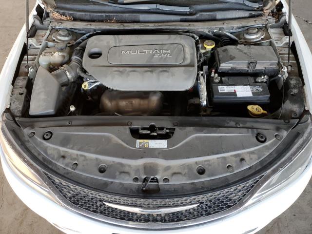 Photo 11 from auction – 2015 CHRYSLER 200 LIMITE with VIN 1C3CCCAB2FN621343