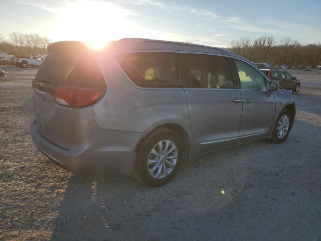 Photo 3 from auction – 2018 CHRYSLER PACIFICA T with VIN 2C4RC1BG2JR269347