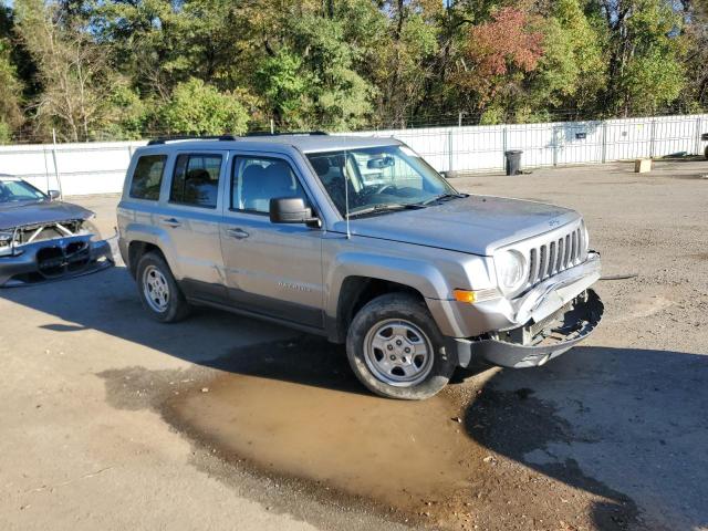 Photo 4 from auction – 2016 JEEP PATRIOT SP with VIN 1C4NJPBB4GD810096