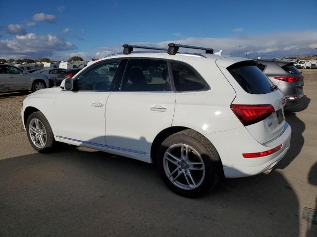 Photo 2 from auction – 2016 AUDI Q5 PREMIUM with VIN WA1C2AFP4GA131528