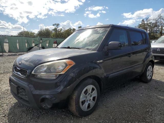 KIA SOUL 2013 with VIN KNDJT2A53D7627077 - Photo from auction