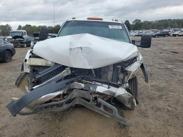 Photo 5 from auction – 2002 CHEVROLET SILVERADO with VIN 1GCJK33182F189159
