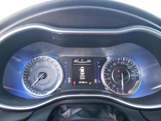 Photo 9 from auction – 2015 CHRYSLER 200 LX with VIN 1C3CCCFB4FN736051