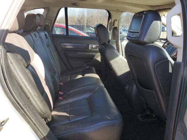 Снимка 11 от търг – 2007 LINCOLN MKX с VIN 2LMDU88C57BJ25975