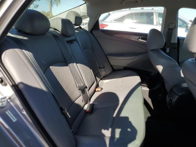 Photo 10 from auction – 2013 HYUNDAI SONATA HYB with VIN KMHEC4A43DA092500