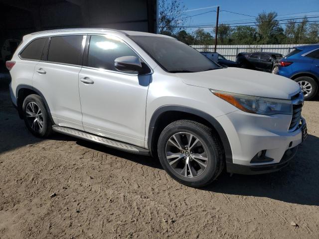 Foto 4 de la subasta – 2016 TOYOTA HIGHLANDER con VIN 5TDKKRFH8GS153236