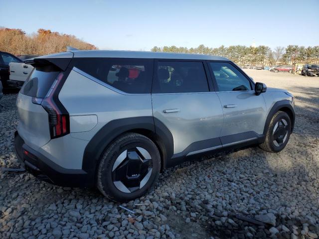 Photo 3 from auction – 2024 KIA EV9 LIGHT with VIN KNDAB5S19R6034370