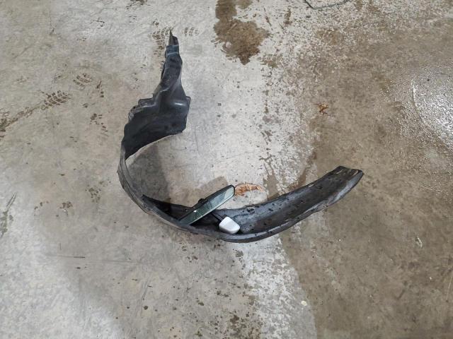Photo 12 from auction – 2000 HONDA CIVIC BASE with VIN 2HGEJ6614YH569741