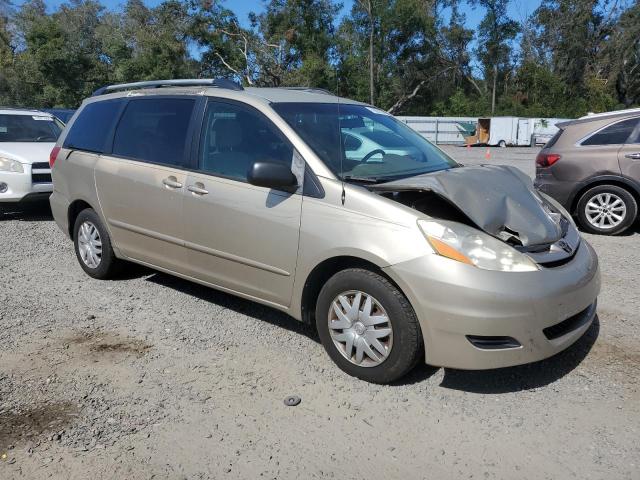 Photo 4 from auction – 2010 TOYOTA SIENNA CE with VIN 5TDKK4CC7AS330605