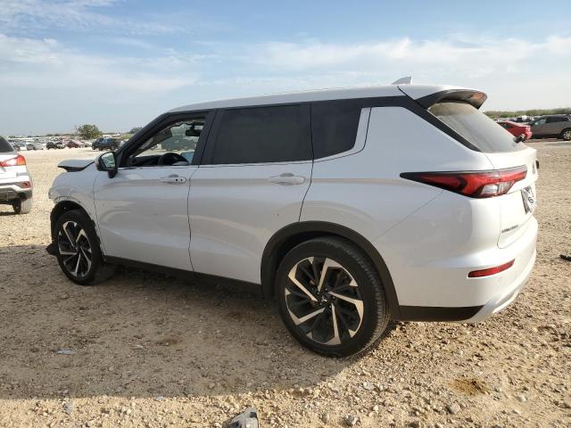 Photo 2 from auction – 2024 MITSUBISHI OUTLANDER with VIN JA4J3VA89RZ003561