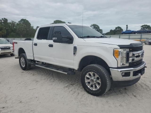 Photo 4 from auction – 2017 FORD F250 SUPER with VIN 1FT7W2B61HED05175