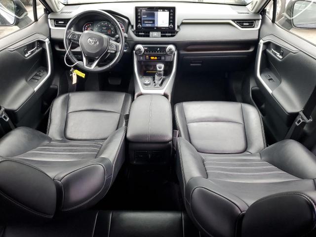 Photo 8 from auction – 2019 TOYOTA RAV4 LIMIT with VIN JTMN1RFV3KD519419