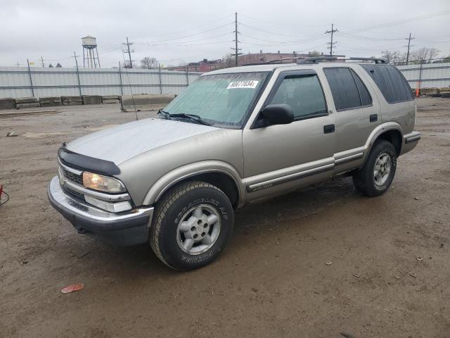 CHEVROLET BLAZER 1998 with VIN 1GNDT13W8W2283752 - Photo from auction