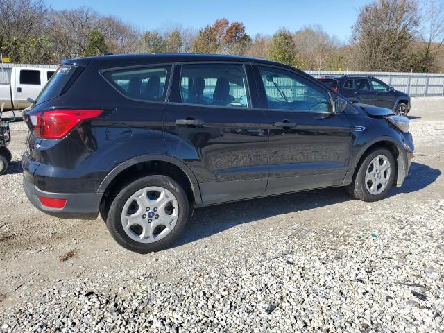 Photo 3 from auction – 2019 FORD ESCAPE S with VIN 1FMCU0F73KUB57535