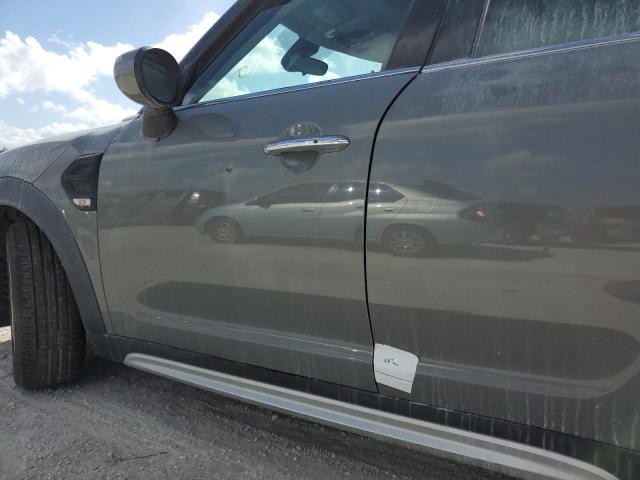 Photo 12 from auction – 2022 MINI COOPER COU with VIN WMZ23BR03N3N60003