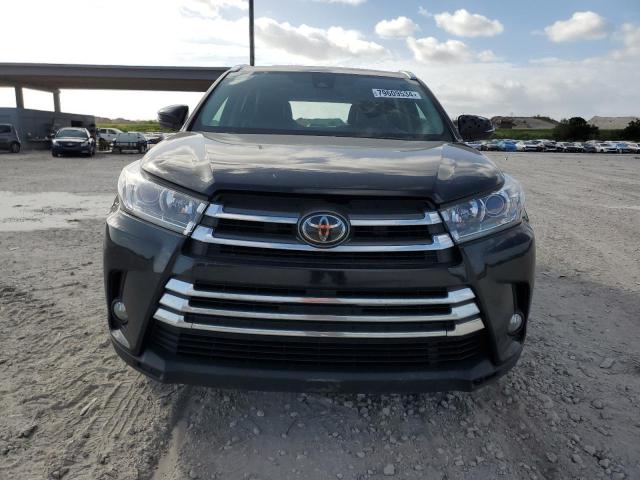 Photo 5 from auction – 2017 TOYOTA HIGHLANDER with VIN 5TDDZRFH8HS423359