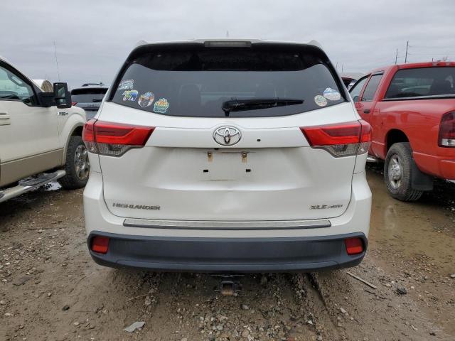 Photo 6 from auction – 2018 TOYOTA HIGHLANDER with VIN 5TDJZRFH6JS554072
