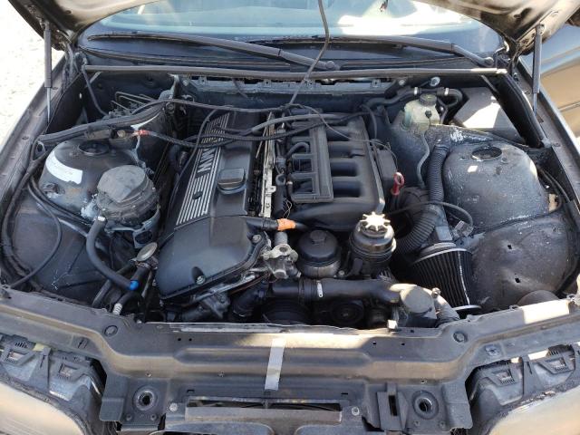 Photo 11 from auction – 2000 BMW 328 I with VIN WBAAM5343YJR62431