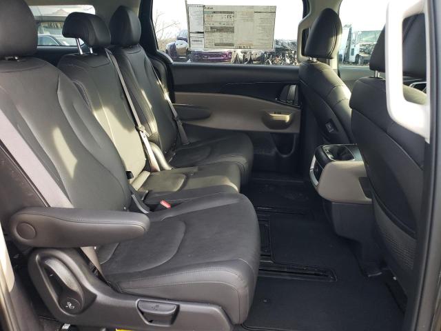 Photo 10 from auction – 2025 KIA CARNIVAL L with VIN KNDNB5K38S6456266