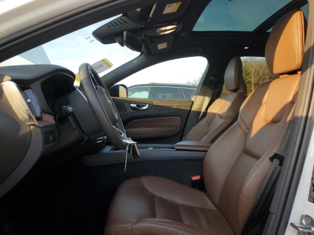 Photo 7 from auction – 2023 VOLVO XC60 PLUS with VIN YV4L12RW4P1289592