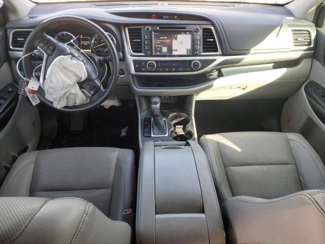 Photo 8 from auction – 2019 TOYOTA HIGHLANDER with VIN 5TDYZRFH0KS365143