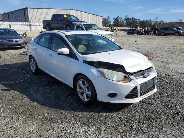 Photo 4 from auction – 2014 FORD FOCUS SE with VIN 1FADP3F2XEL227179