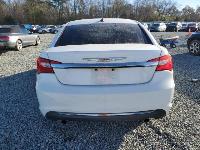 Photo 6 from auction – 2011 CHRYSLER 200 LX with VIN 1C3BC4FG4BN553871