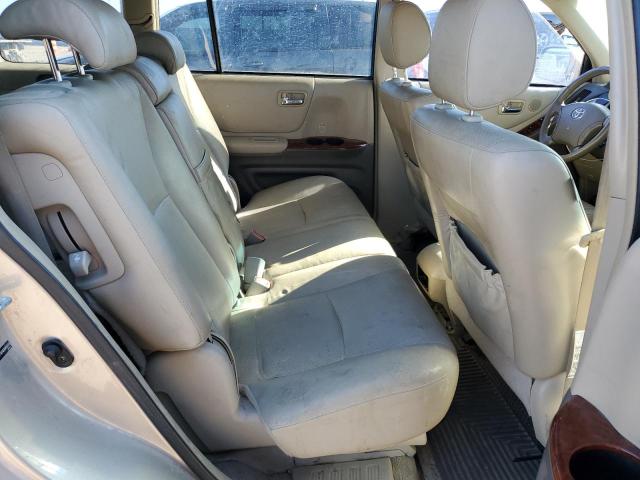 Photo 11 from auction – 2004 TOYOTA HIGHLANDER with VIN JTEEP21A840046018