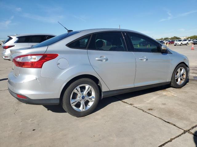 Photo 3 from auction – 2014 FORD FOCUS SE with VIN 1FADP3F23EL253624