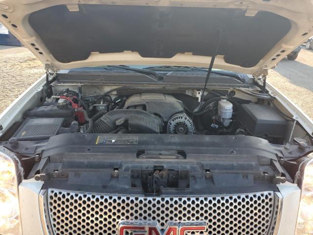 Photo 12 from auction – 2011 GMC YUKON XL D with VIN 1GKS1MEF9BR171665