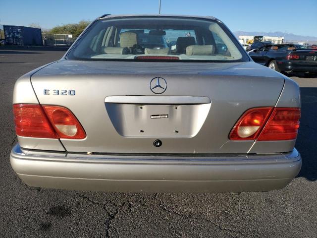 Photo 6 from auction – 1999 MERCEDES-BENZ E 320 with VIN WDBJF65H4XA840953