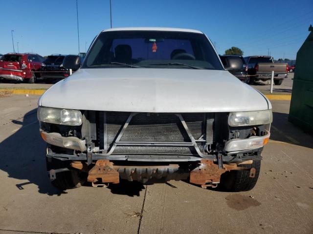 Photo 5 from auction – 2002 CHEVROLET SILVERADO with VIN 1GCEC14V02E137406