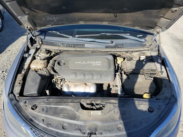 Photo 11 from auction – 2015 CHRYSLER 200 LIMITE with VIN 1C3CCCAB6FN612760