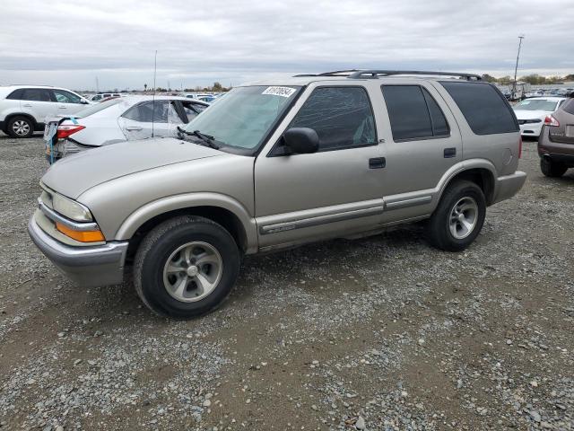 CHEVROLET BLAZER 2000 with VIN 1GNCS13W2Y2397280 - Photo from auction