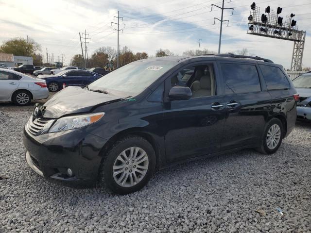 TOYOTA SIENNA XLE 2015 with VIN 5TDYK3DC2FS675759 - Photo from auction