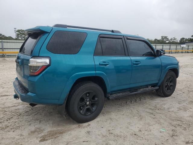 Photo 3 from auction – 2017 TOYOTA 4RUNNER SR with VIN JTEZU5JR1H5155723