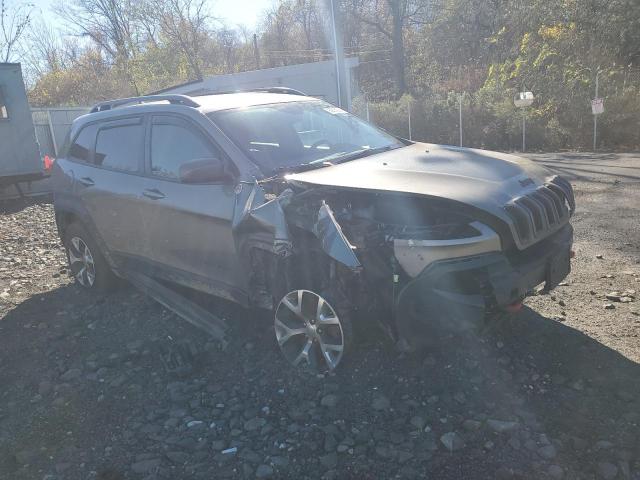 Photo 4 from auction – 2016 JEEP CHEROKEE T with VIN 1C4PJMBS8GW253687