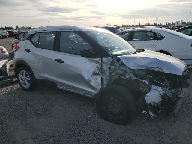 Photo 4 from auction – 2019 NISSAN KICKS S with VIN 3N1CP5CU4KL548550